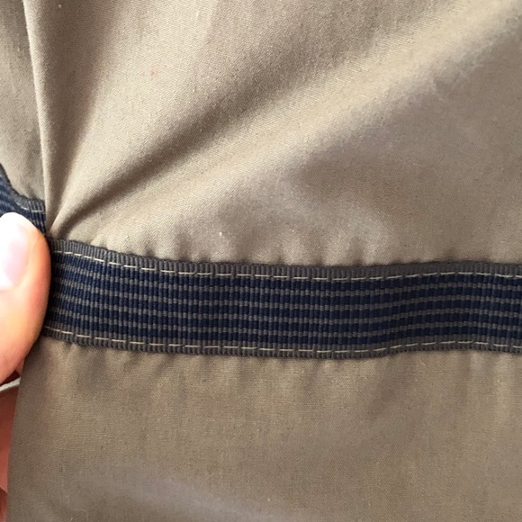 Meet your Posher, Janelle - Picture 6 of 8